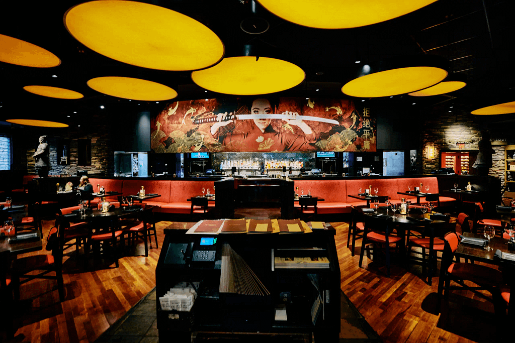 P.F. Chang’s China Bistro storefront